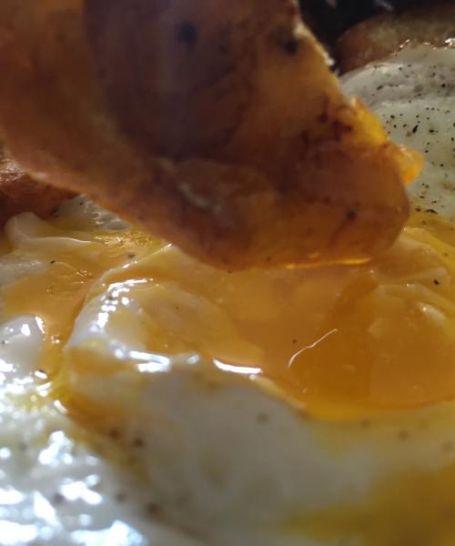 Patacon con huevo frito photo 4