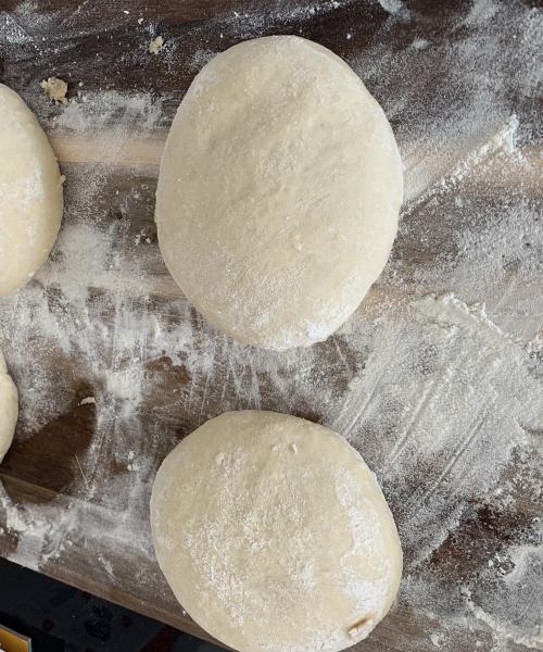 פיצה ביתית מטורפת 🍕  photo 2